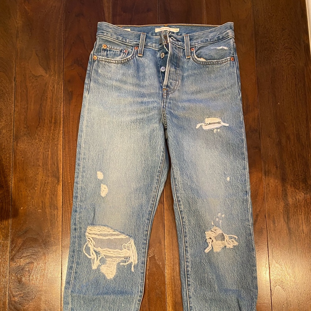 LEVI’S Wedgie Straight Jeans SIZE 26